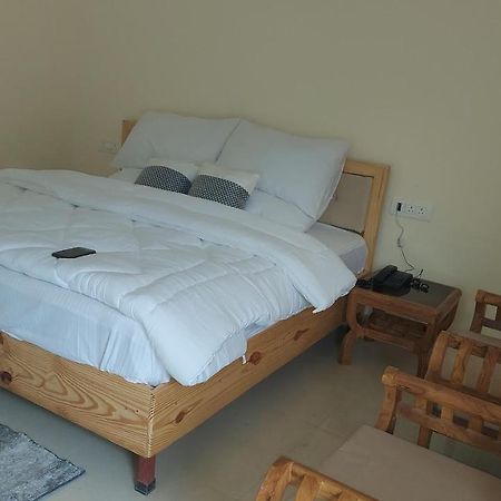 Hotel Anandam Phata Экстерьер фото