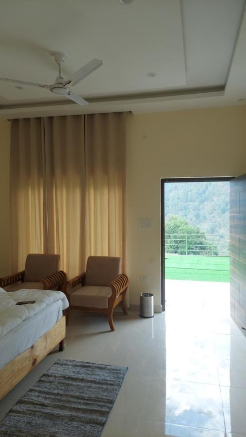 Hotel Anandam Phata Экстерьер фото